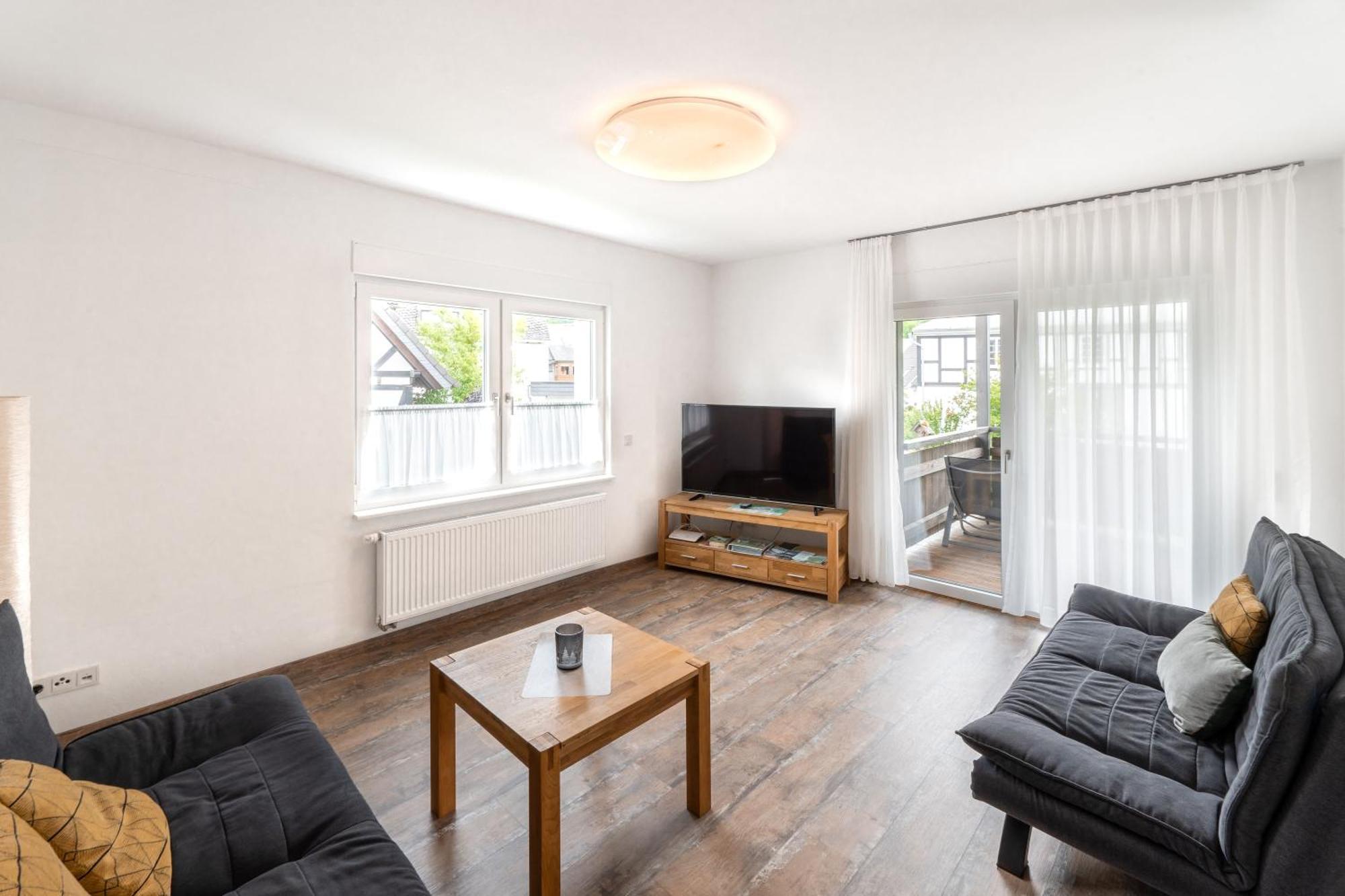 Ferienwohnung Haus An Der Lenne Леннештадт Екстер'єр фото